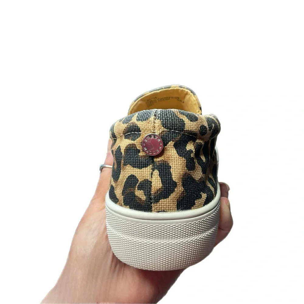 Steve Madden Gills-A Slip on Platform Sz 10M On Trend Leopard Print